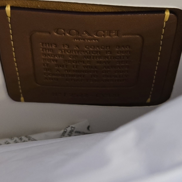 Coach Chain Tabby 30 In Honey Brown. - Picture 4 of 8